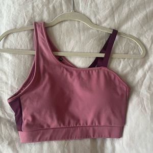 Gymshark Asymmetric Sports Bra - small